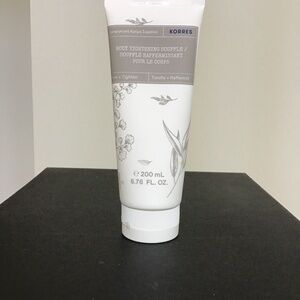 Korres Body tightening soufflé 200 ml full size product